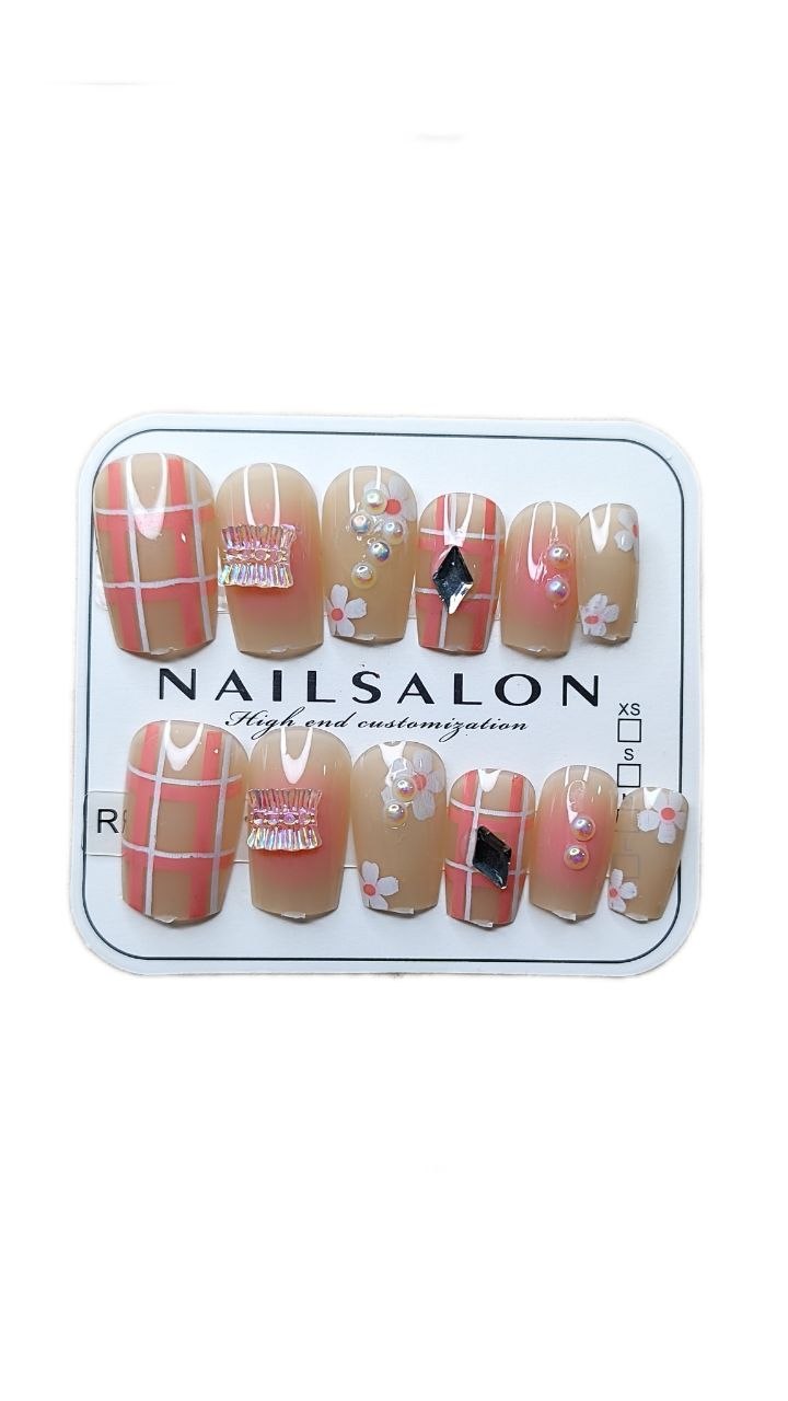 ناخن مصنوعی طرح دار nailsalon همراه با چسب ژله ای